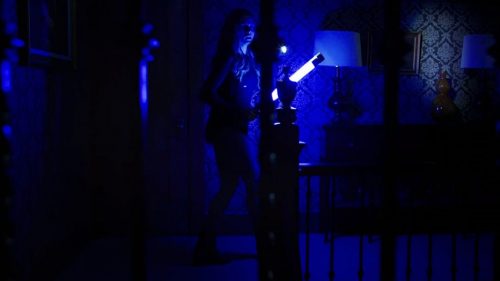 Review Lights Out: Tetap Dalam Cahaya ! 4 Lights-Out-4