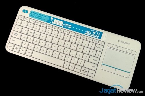 Hands-On Review: Logitech k400 Plus - 2-in-1 Plus Kontrol Volume 2 Logitech k400 Plus 02