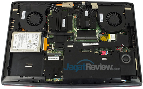 MSI GT72S 6QE Internal Components