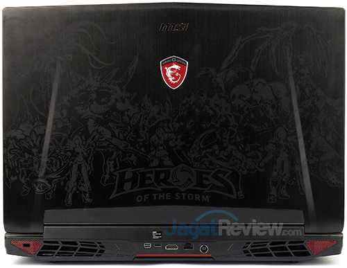 MSI GT72S 6QE Rear Side