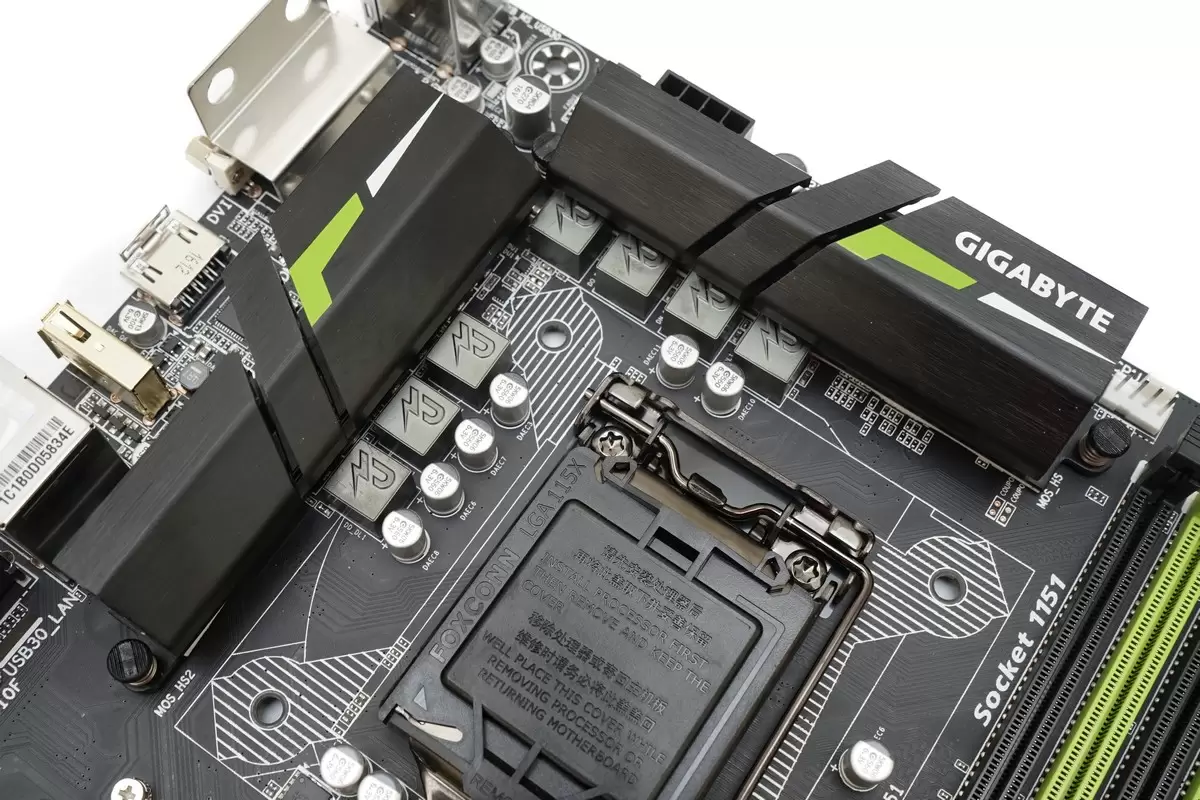 gigabyte-g1-sniper-b7-vrm-heatsink