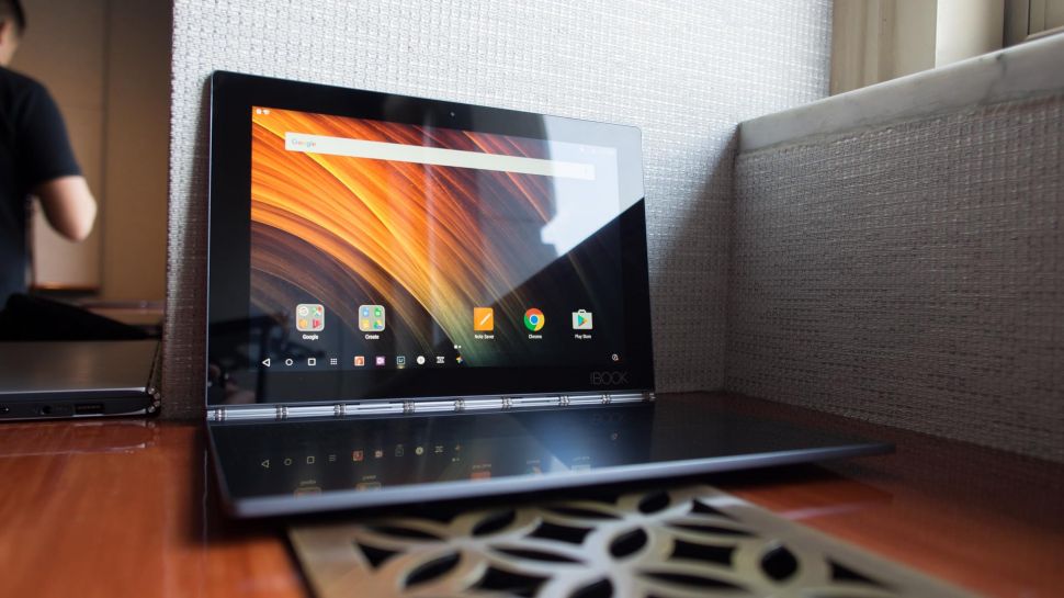 Lenovo akan Masukkan Chrome OS di Yoga Book? 11 Lenovo Yoga Book 11 970 80