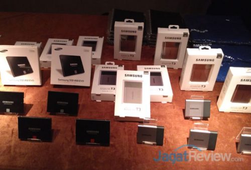 Eternal Asia Indonesia Ajak Para Ritel Lebih Dekat dengan Para Mitranya 2 booth-samsung