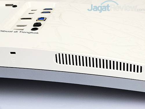 lg-34uc98-w-left-speaker-kensington-security-lock