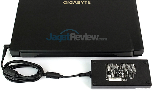 Review Notebook Gaming: Gigabyte P55W v6 21 gigabyte-p55w-v6-power-adapter