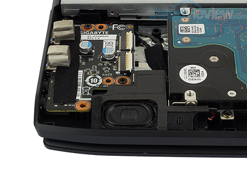 Review Notebook Gaming: Gigabyte P55W v6 19 gigabyte-p55w-v6-speaker-right