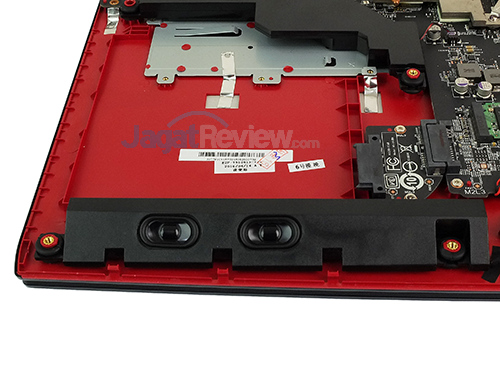 Review Notebook Gaming: MSI GE72VR 6RF Apache Pro 21 msi-ge72vr-6rf-apache-pro-right-speaker