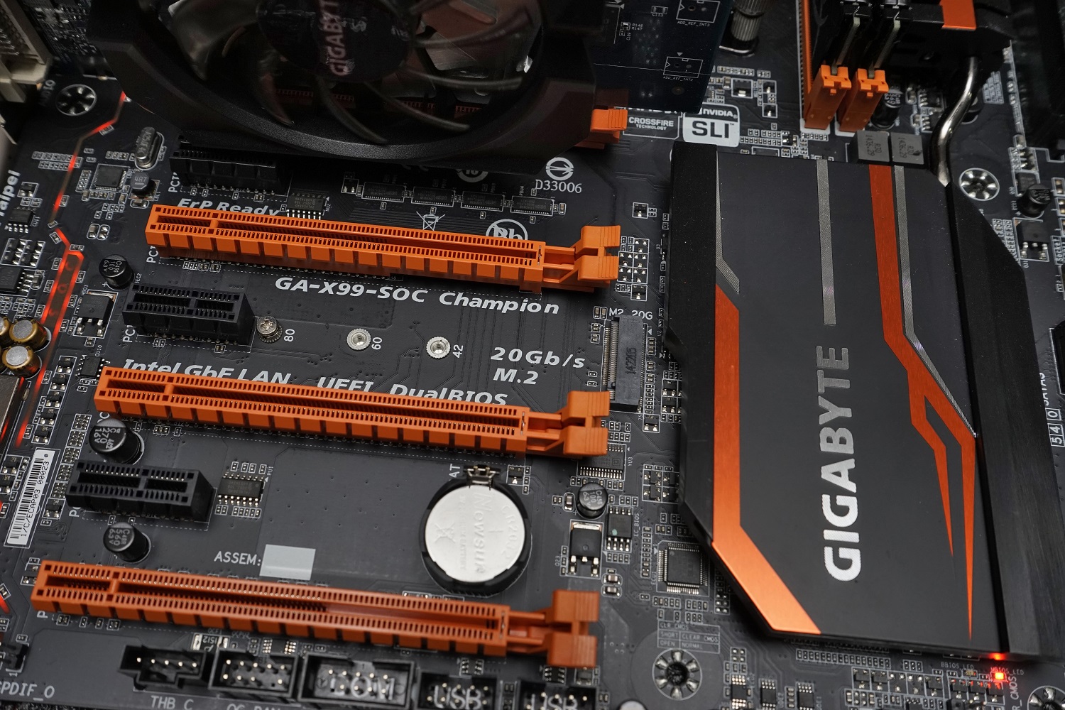 pcie-gigabyte-x99-soc-champion