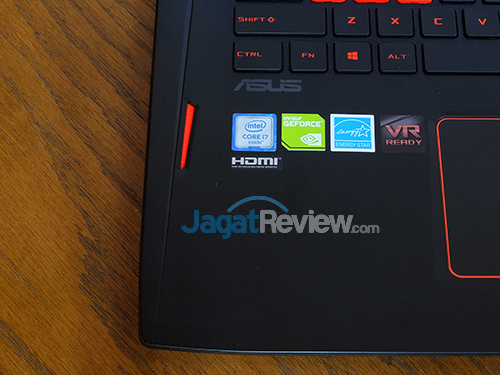 Hands-On ASUS ROG STRIX GL702VM: Laptop Gaming Tipis dan Ringan 9 asus-rog-strix-gl702v-left-speaker