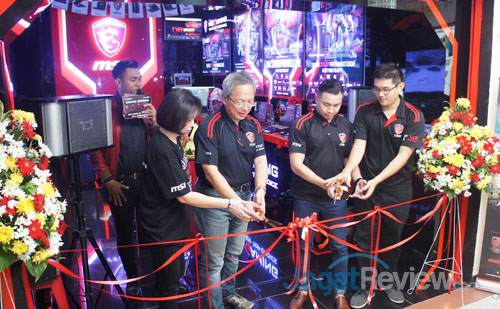 MSI Resmikan MSI Store di Mall Ambassador 1 DSC06095