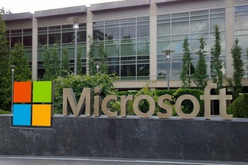Microsoft Investasi OpenAI Senilai USD 1 Milyar 1 microsoft