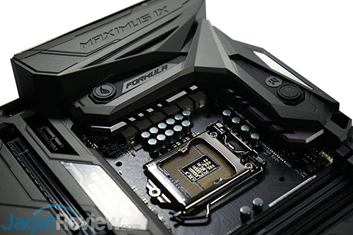 ASUS ROG Maximus IX Formula CPU Socket & VRM