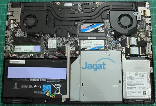 Review Notebook Gaming: Gigabyte P35X v6 17 Gigabyte P35X v6 Internal Component