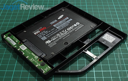 Review Notebook Gaming: Gigabyte P35X v6 28 Gigabyte P35X v6 Storage Caddy 02