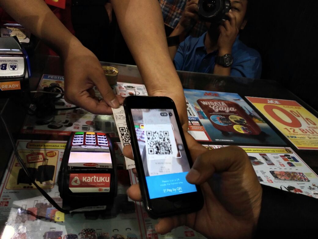 DIMO Menghadapi Tantangan Adopsi ‘Cashless’ di Indonesia 12 dimo