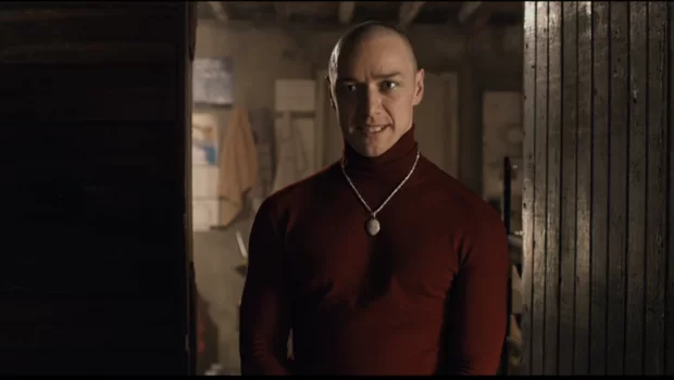 Review Film SPLIT: Satu Orang dengan 24 Kepribadian, Seperti Apa? 9 review film split Patricia