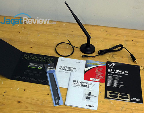 Review Notebook Gaming: ASUS ROG GX800VH 22 ASUS ROG GX800 Bundles