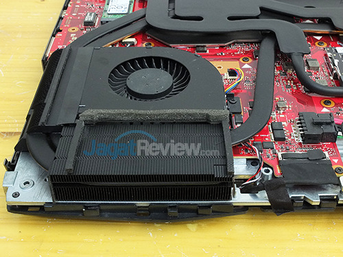 Review Notebook Gaming: ASUS ROG GX800VH 6 ASUS ROG GX800 Fan 01