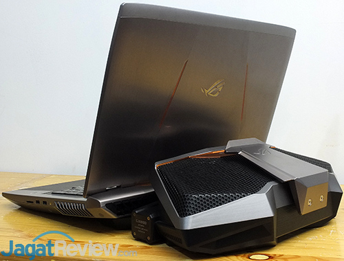 Review Notebook Gaming: ASUS ROG GX800VH 3 ASUS ROG GX800 Notebook with Docking 03