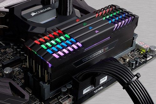 Corsair Hadirkan RAM Vengeance RGB DDR4 1 Corsair Vengenace LED