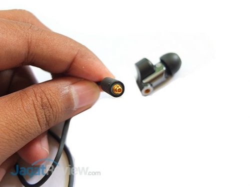 Hands-On Review: Sony XBA-N1AP 10 DSCF0089