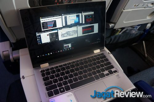 Review Prosesor AMD RYZEN 7 1800X 1 Menulis artikel saat masih di pesawat karena pendeknya jarak antara pengujian dengan NDA release date