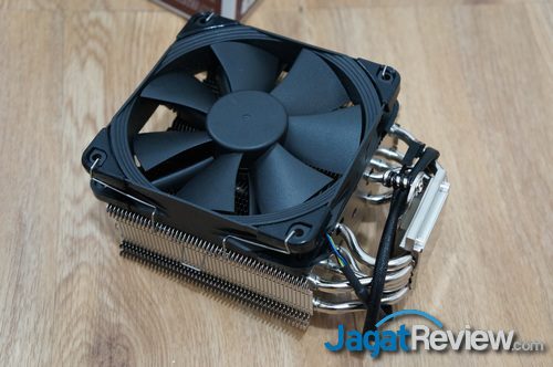 Review Prosesor AMD RYZEN 7 1800X 16 Ryzen7_1800X_08