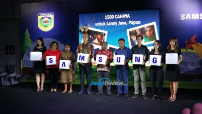 Samsung Bagikan 1500 Cahaya Ke Lanny Jaya Papua 1 1