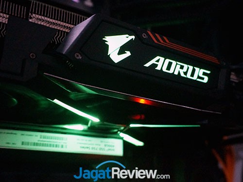 Review VGA Card: Gigabyte AORUS GTX 1080 Ti Xtreme Edition 11G 1 Aorus_GTX1080Ti_Extreme_14