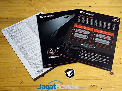 Review VGA Card: Gigabyte AORUS GTX 1080 Ti Xtreme Edition 11G 12 Aorus_GTX1080Ti_Extreme_3