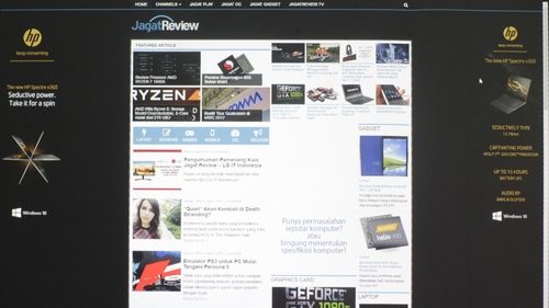 BenQ W1210ST - Dark Room 01