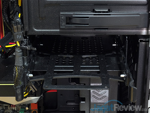 Review PC Desktop Gaming: Lenovo IdeaCentre Y900 20 Lenovo IC Y900 HDD Bay 02