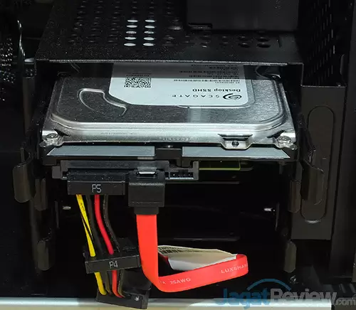 Review PC Desktop Gaming: Lenovo IdeaCentre Y900 18 Lenovo IC Y900 HDD