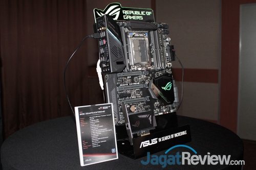 ASUS di Computex 2018 3 ASUS ROG Zenith Extreme 01