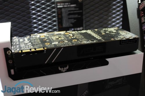ASUS Perkenalkan Jajaran Motherboard X299 8 TUF VGA Holder