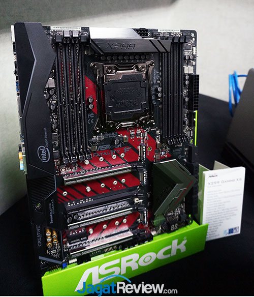 Computex17_ASRockBoard_Fatal1tyGamingK6