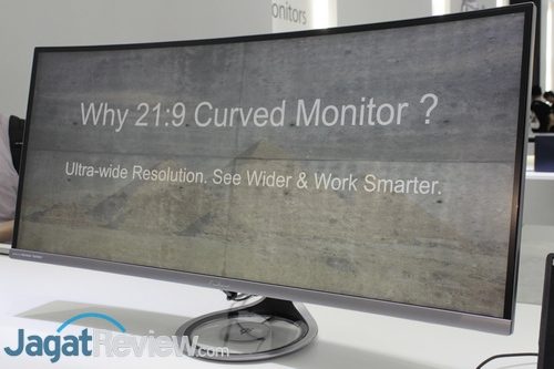 Unjuk Kemampuan Produk Display ASUS di Computex 2017 4 MX38VQ