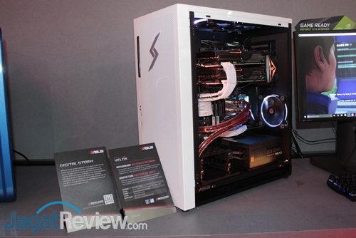 Powered by ASUS - Rangkaian PC Unik nan Canggih 5 ASUS - PC - 04