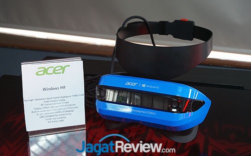 Acer Resmi Boyong Predator Helios 300 ke Pasar Indonesia 3 Acer-Predator-Helios-300-3