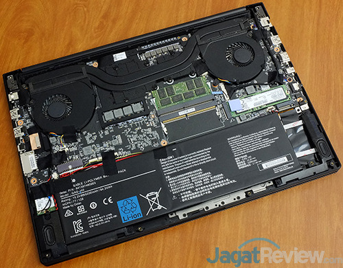 Review Notebook Gaming: Gigabyte Aero 15 19 Gigabyte Aero 15 Internal Component 01