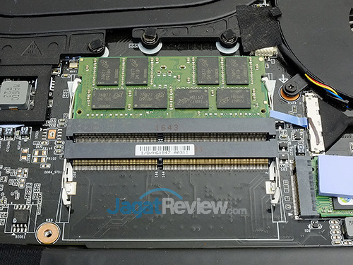 Review Notebook Gaming: Gigabyte Aero 15 23 Gigabyte Aero 15 Memory