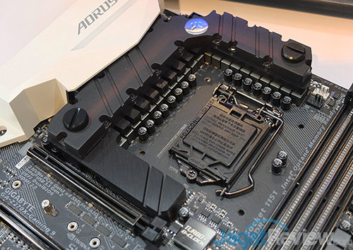 Hands-on Singkat Motherboard Gigabyte Z270X Aorus Gaming 9 3 Gigabyte Z270X Aorus Gaming 9 02