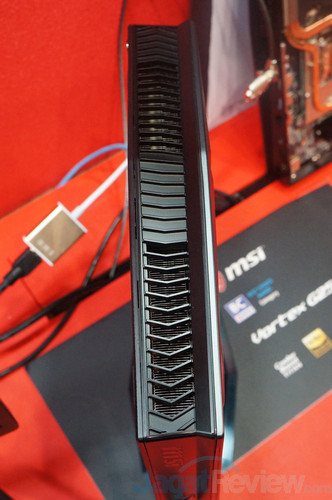 Computex 2017: MSI Gaming Desktop 11 MSI_SPB_03