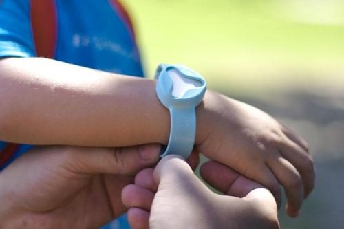 Qualcomm: Wearable untuk Kualitas Hidup yang Lebih Baik 2 Qualcomm - Kids Tracker