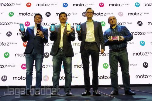Moto Z2 Play Resmi Diluncurkan untuk Kawasan ASEAN
