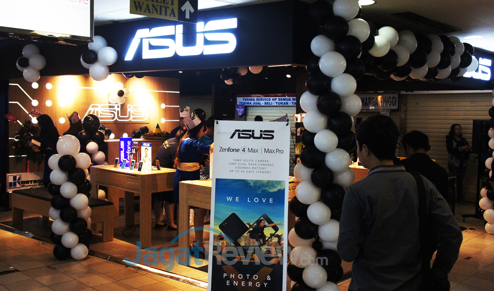 ASUS Exclusive Store Kini Hadir di ITC Cempaka Mas 46 11