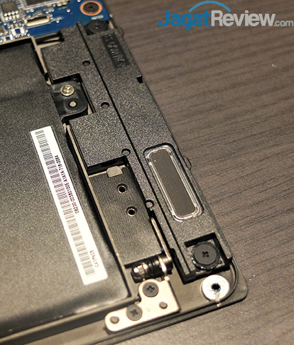 Review ASUS ROG ZEPHYRUS (GX501): Super Kencang & Tipis 38 ASUS GX501 Speaker - Right