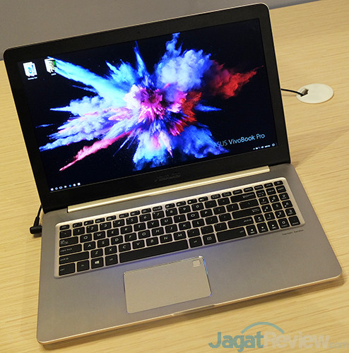 ASUS Laptop Event 150817 05