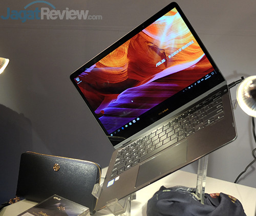 ASUS Laptop Event 150817 07