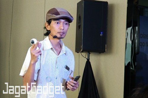 Galaxy Ecosystem: Pengalaman Lebih untuk Smartphone Samsung Galaxy 1 Galaxy Ecosystem: Pengalaman Lebih untuk Smartphone Samsung Galaxy